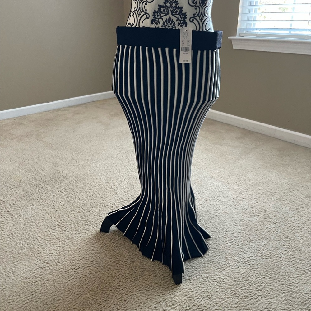 Long pencil winter skirt